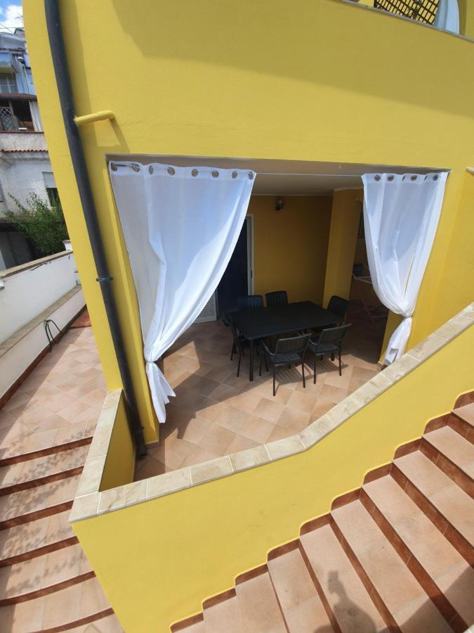 Yellowhouse Apartman Cala Gonone Kültér fotó