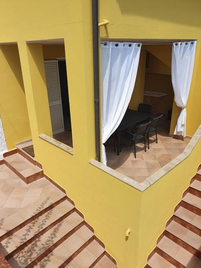 Yellowhouse Apartman Cala Gonone Kültér fotó