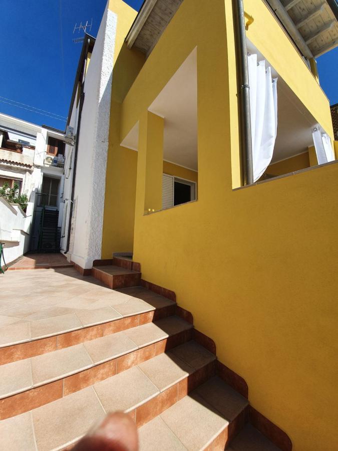 Yellowhouse Apartman Cala Gonone Kültér fotó