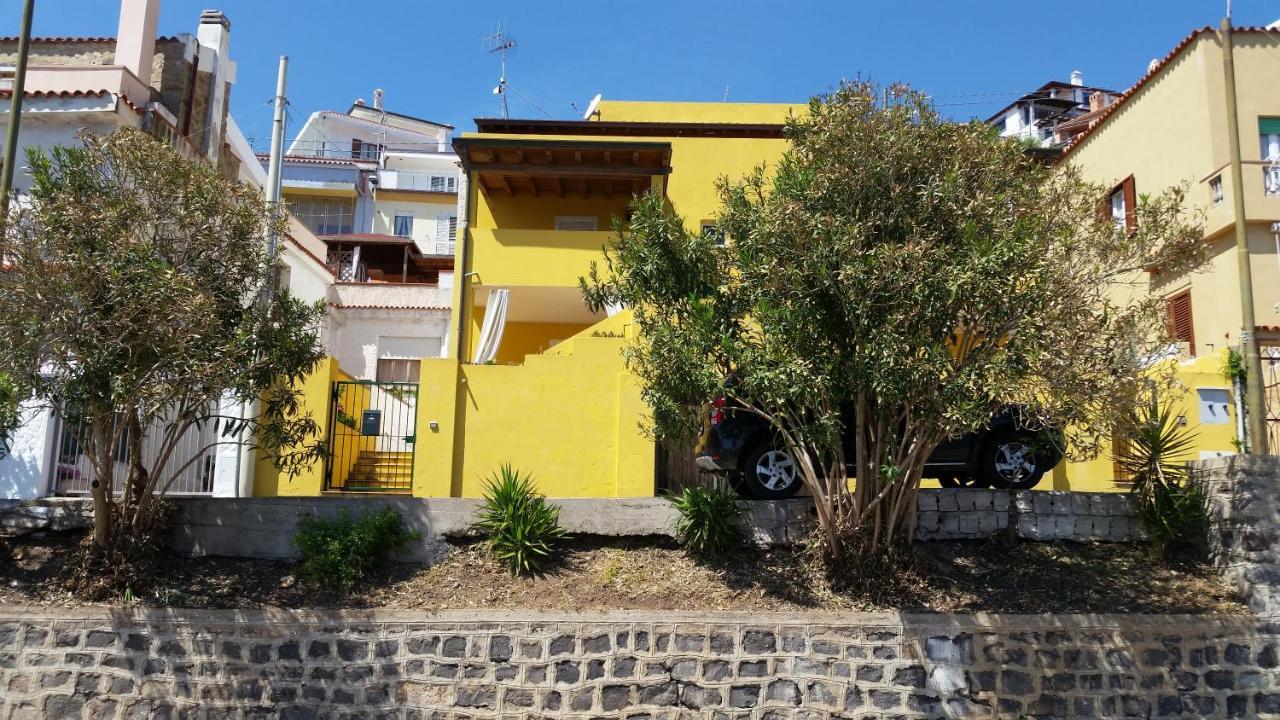 Yellowhouse Apartman Cala Gonone Kültér fotó