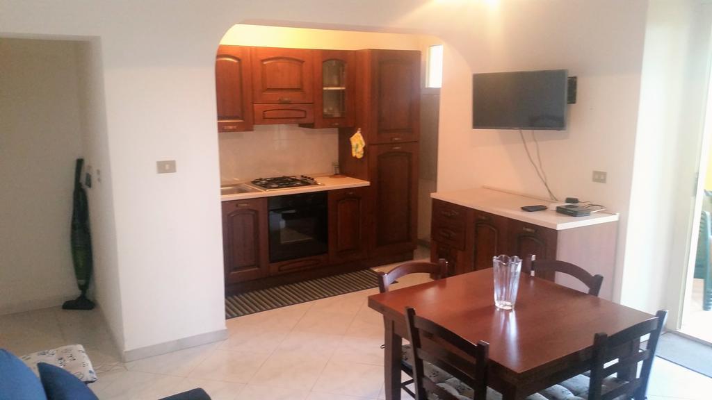 Yellowhouse Apartman Cala Gonone Kültér fotó