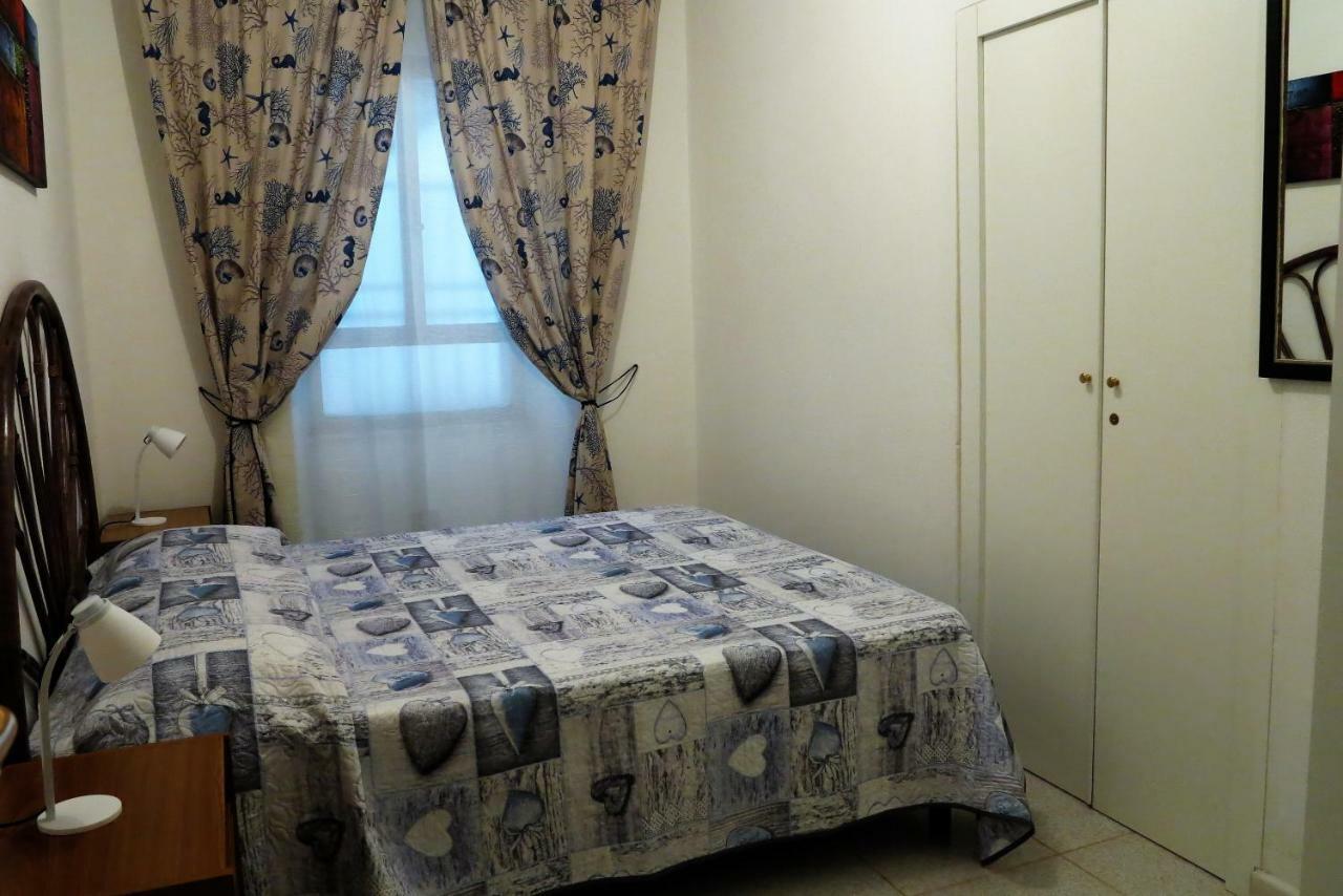 Yellowhouse Apartman Cala Gonone Kültér fotó
