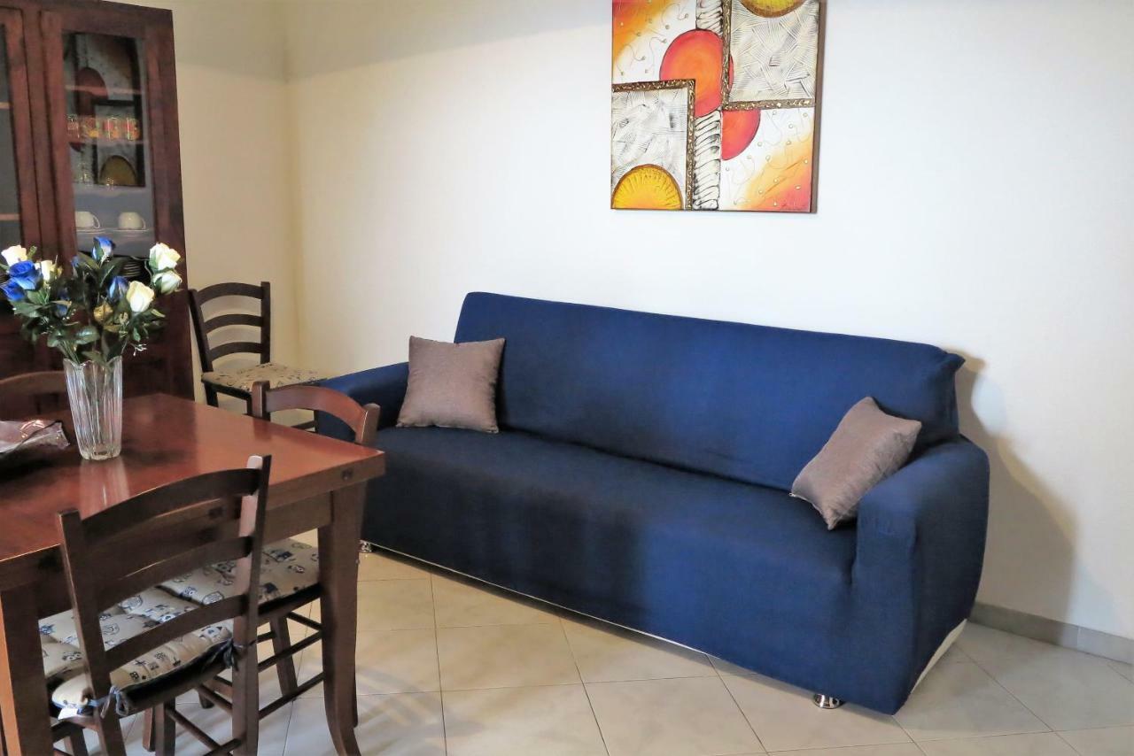 Yellowhouse Apartman Cala Gonone Kültér fotó
